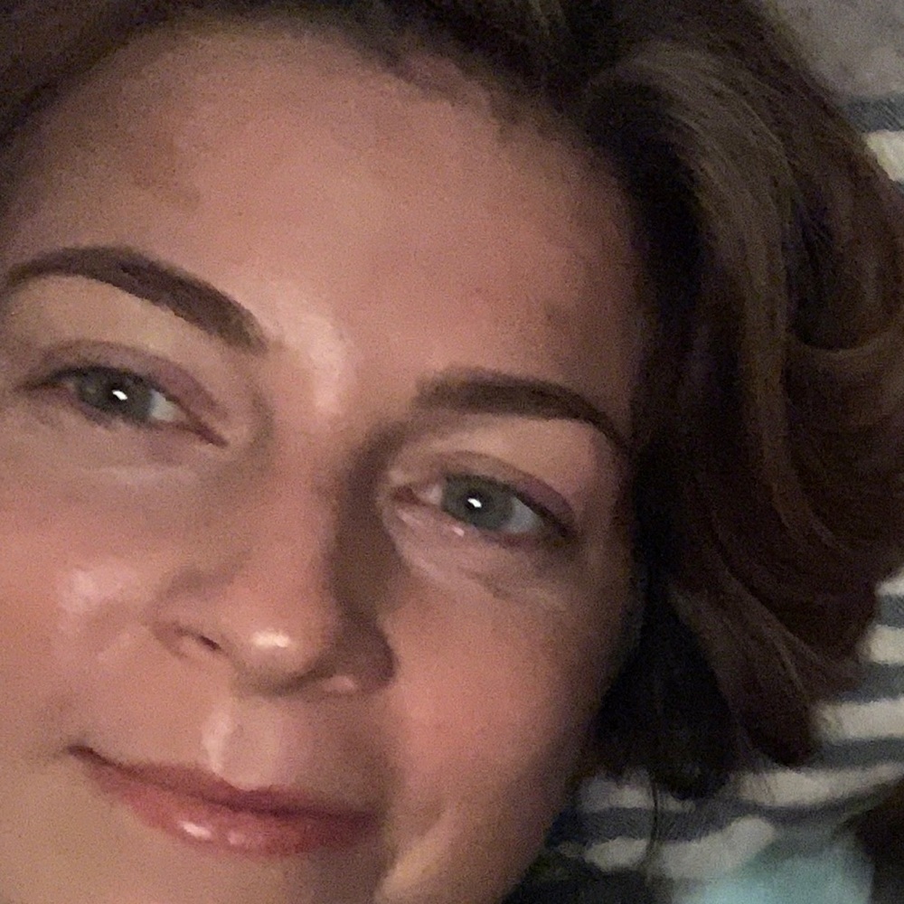 Meet your Posher, Caroline